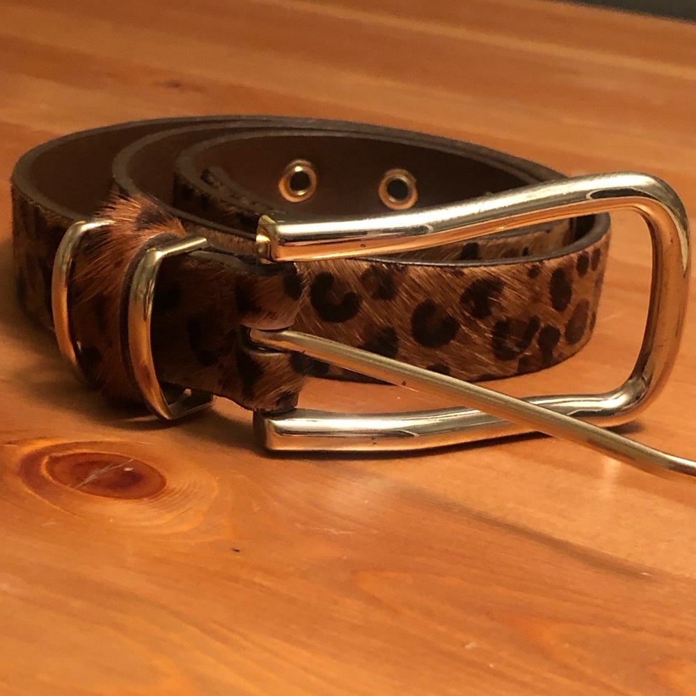 Banana Republic leather and calfskin leopard belt. Size M.